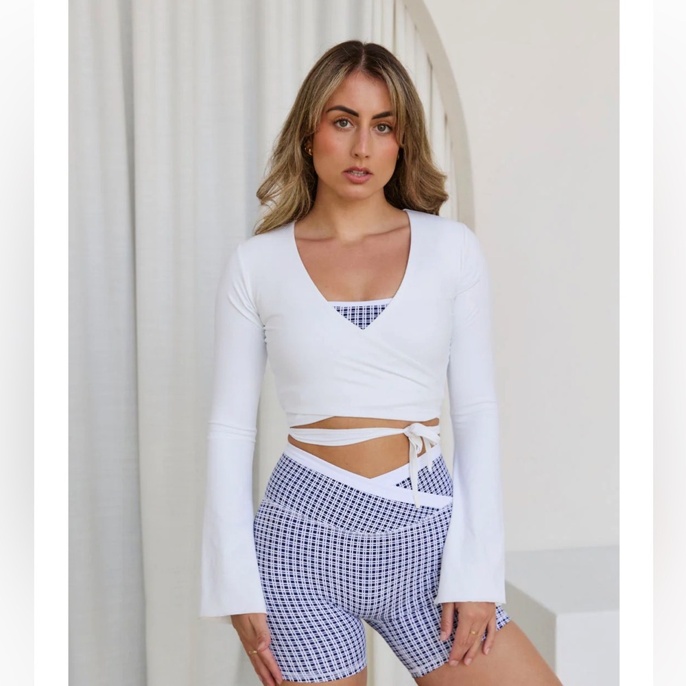 Astoria Activewear Live Luxe Wrap Top - White - Picture 5 of 6